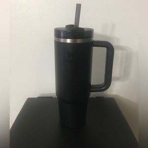 Stanley 30oz in Black 2.0